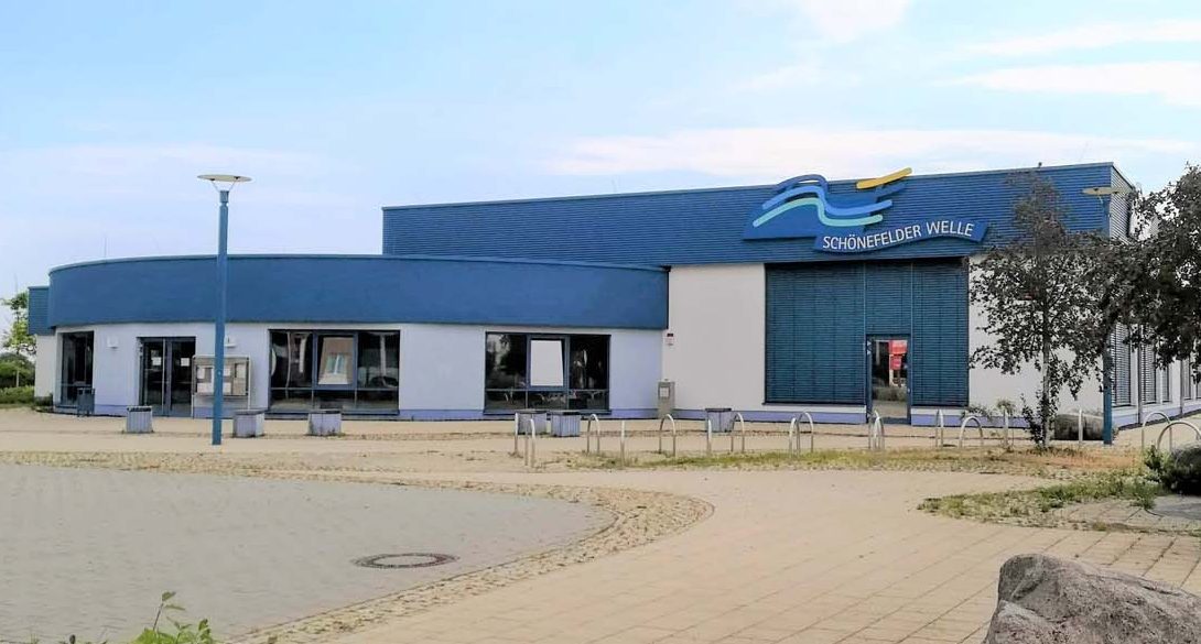 Schönefeld Schwimmhalle